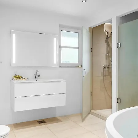 Сasa de vacaciones Lovely In Harboore With Wifi